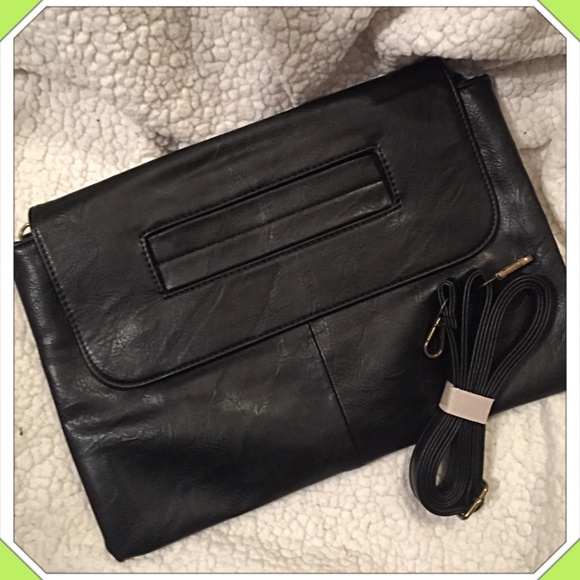 NIGEDU Black Envelope Clutch with Shoulder Strap - Picture 2 of 5
